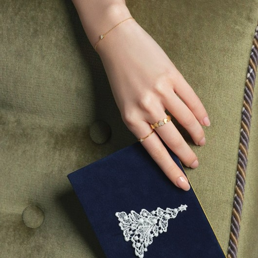 anne heart pavé midi 戒指